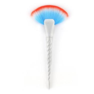 Imagem de Pincel de maquiagem grande e macio para realçar o contorno e acabamento em pó com cerdas afuniladas fofas em azul