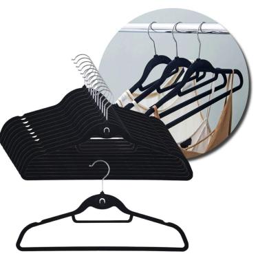 Imagem de Kit 10 Cabides Slim Veludo Preto com Gancho Metálico Giratório Fullcommerce