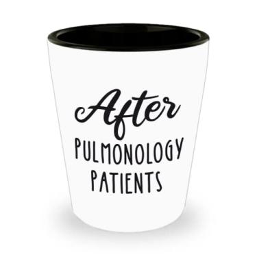Imagem de SpreadPassion Copo de shot para pulmonologista, ideia de presente para pneumologistas, presente para médicos, ideia de presente para pneumologistas, cesta de Natal de aniversário