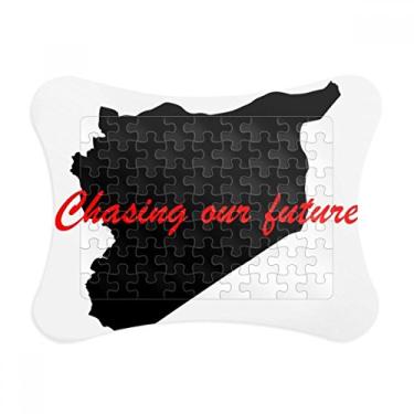 Imagem de Moldura de quebra-cabeça com citação Chasing Our Future Decoração de quadro