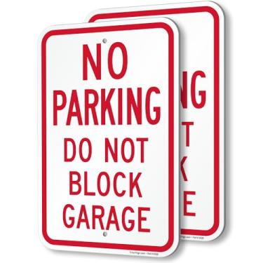 Imagem de SmartSign Placa de garagem No Parking Do Not Block - Pacote com 2, 30,5 cm x 45,7 cm, composto de alumínio de 80 mil de espessura (ACM), furos pré-perfurados, vermelho e branco, feito nos EUA