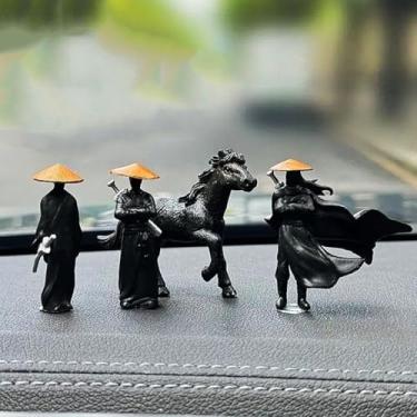 Imagem de Mini estatuetas de espadachim chinês de resina, decorações de espelho retrovisor e painel de carro, acessórios legais de carro para homens, enfeites de Natal para mesa de escritório em casa, presentes