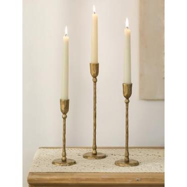 Imagem de NUPTIO Castiçais cônicos de ferro: castiçal de latão antigo para festa de Natal de Ação de Graças - Conjunto de 3 velas douradas altas para decoração de mesa de centro de mesa de lareira