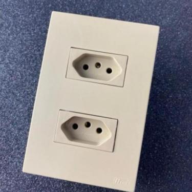 Imagem de Cj Tomada 10A 20A Interruptor Simples Paralelo Conjunto 4x2 Blux Recta