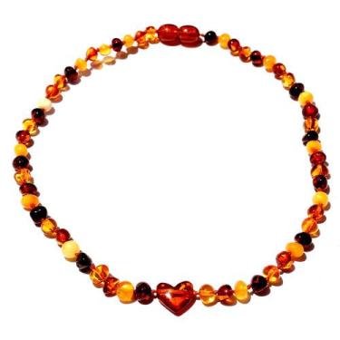 Imagem de Colar de Âmbar Báltico Misto Polido com Pingente de Coração Mel Escuro