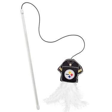 Imagem de NFL Pittsburgh Steelers Cat Toy Wand com erva-dos-gatos - Brinquedo de pelúcia em forma de jérsei de equipe para gatos e gatinhos - Brinquedo interativo para animais de estimação para brincar e se