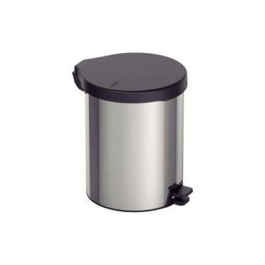 Imagem de Lixeira Com Pedal em Aço Inox Com Acabamento Polido New 12 Litros - Tr