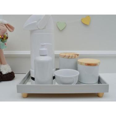 Imagem de Kit Higiene Porcelana Bebê K194 Bandeja Mdf Tampa Pinus Banho - Cirand