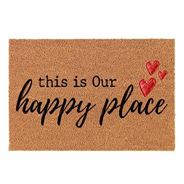 Imagem de Capacho de coco engraçado This is Our Happy Place Welcome Front Porch Decor Capacho para a entrada Tapetes personalizados Revestimento de PVC Antiderrapante Exterior Coco Coir Capacho Novidade