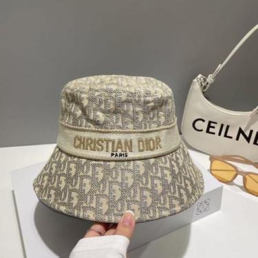 Imagem de Chapéus de grife original - CAMILA STORE