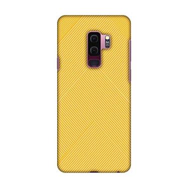 Imagem de AMZER Capa rígida impressa de encaixe slim fit, capa traseira com kit de limpeza de tela para Samsung Galaxy S9 Plus - cor HD, ultra leve - fibra de carbono redux amarelo cibernético 4