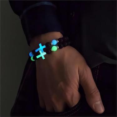 Imagem de Pulseira elegante com contas de cruz que brilha no escuro para homens e mulheres vintage pulseira luminosa de pedra vulcânica joia religiosa exclusiva acessórios modernos para uso diário