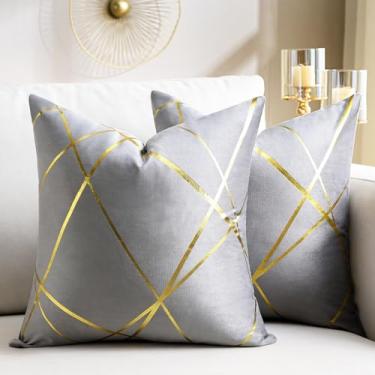 Imagem de ExlizonDeco Capas de almofada decorativas de veludo cinza 45,7 x 45,7 cm, modernas, luxuosas, douradas, estampadas, supermacias, quadradas, para casas modernas, sofá, quarto, sala de estar