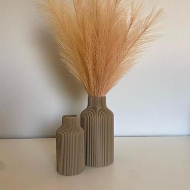 Imagem de Vaso Decorativo Nórdico Minimalista 3D – Decoração Moderna para Sala Escritório e Ambiente Contemporâneo (Amadeirado,15cm)