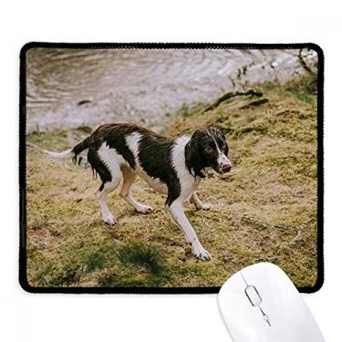 Imagem de Mousepad preto e branco com borda costurada para jogos