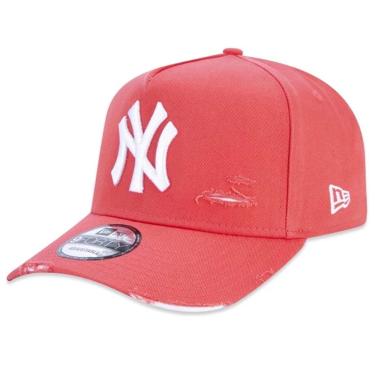 Imagem de Boné New Era 9FORTY New York Yankees Destroyed Vermelho Logo Branco