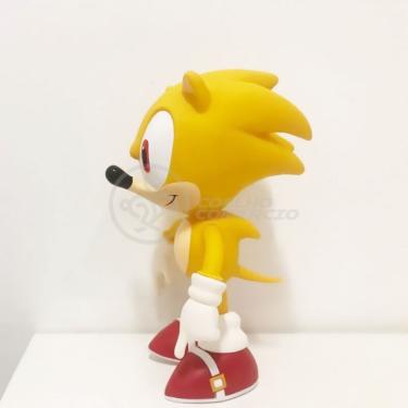 Imagem de Boneco Action Figure Sonic Amarelo Articulado 23cm