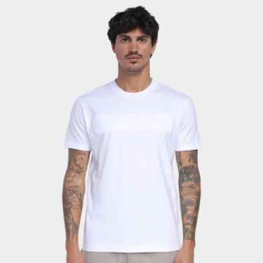Imagem de Camiseta Calvin Klein Embossing Masculina