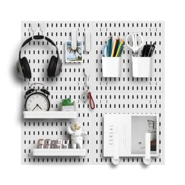 Imagem de Zestify Renove seu espaço com um kit versátil de quadro de pegboard – Organize sem esforço a casa, o escritório e a configuração de jogos com soluções personalizáveis para pendurar (branco)