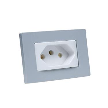 Imagem de Espelho de Tomada Simples Reto com 1 Tomada 20A COR:CINZA