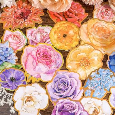 Imagem de Kit de adesivos florais naturais para scrapbook, 60 peças, flores PET transparentes, à prova d'água, conjunto de adesivos para lixo, diário, garrafas de água, telefone, laptop, decalques para