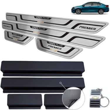 Imagem de Soleira Chevrolet Onix Plus Premier 2020 Preto Baixo Relevo