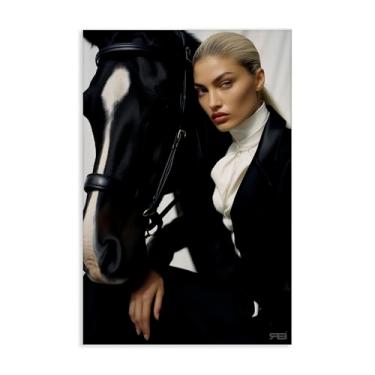 Imagem de Stupell Industries Design de arte de parede em tela de menina equestre elegante por RB, 50 x 76 cm