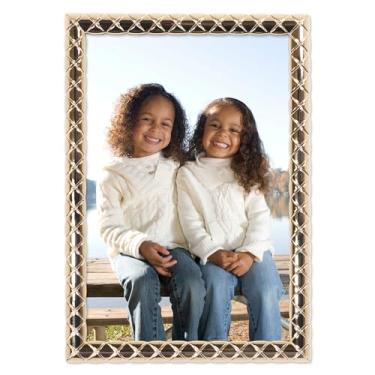 Imagem de Lawrence Frames Moldura de metal fundido dourado 10 x 15 cm - Design cruzado inspirado no designer