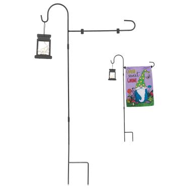 Imagem de Alpine Corporation Estaca de suporte de bandeira de jardim com lanterna iluminada solar