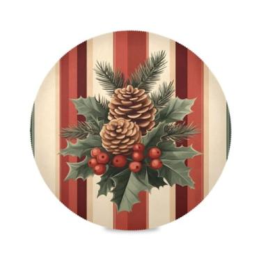 Imagem de STAYTOP Jogo americano redondo com bagas de Natal e azevinho, 6 peças, tapetes de mesa antiderrapantes fáceis de limpar para casa, cozinha, churrasco, festa, decoração de mesa