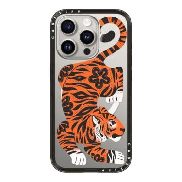 Imagem de CASETiFY Capa compacta para iPhone 15 Pro [fina e elegante/compatível com Magsafe/1,2 m. Proteção contra quedas de nível militar] - Tigre feroz - Preto transparente