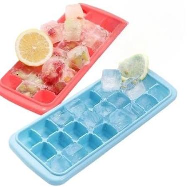 Imagem de Forma de Gelo com Tampa - Flexível e Seguro para Uso Diário(kit 4pc)