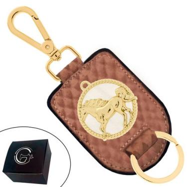 Imagem de Chaveiro de Couro Caramelo Craquelado Medalhão Cavalo Banhado a Ouro -