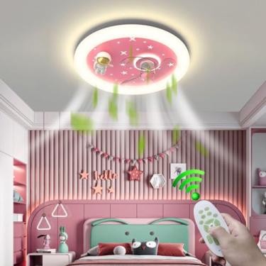 Imagem de Ventilador de teto com iluminação LED. Luminária de teto infantil criativa com desenho de astronauta, controle remoto, silenciosa, 6 velocidades de ventilação, dimerizável e com timer. Ideal