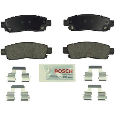 Imagem de BOSCH BE883H Conjunto de pastilhas de freio a disco de cerâmica azul com ferragens - compatível com Buick Enclave, Rainier; Cadillac XTS; Chevrolet Trailblazer, Traverse; GMC Acadia, Envoy; Saturn