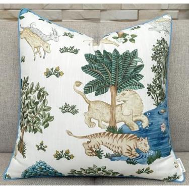 Imagem de Rudransha Tanzanian Park Fronha decorativa decorativa com detalhes quadrados - Capa de almofada para sofá, cadeira de balanço e sofá - Capa deslizante de designer para sala de estar - 50 x 50 cm