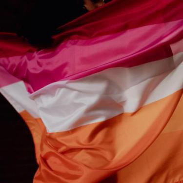 Imagem de Bandeira Lésbica Orgulho Lgbtqia+ 1,50m X 0,90m show - WCAN
