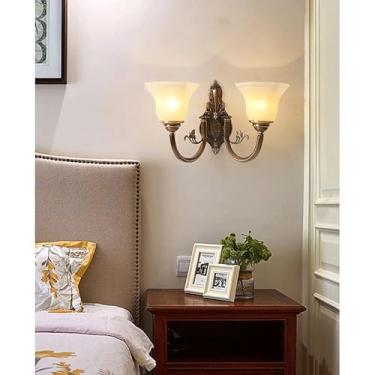 Imagem de Luminária de parede europeia, estilo retrô, preta, com vidro, para sala de estar, com base E14/12, para varanda, corredor, escada (latão, 27 cm)