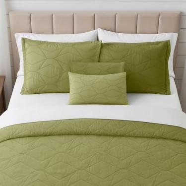 Imagem de Clara Clark Colchas King Size – Conjunto de colcha para todas as estações, conjunto de cama leve Pinsonic Weave – Conjunto de colcha King de 7 peças com fronhas, verde-oliva – King Elipse
