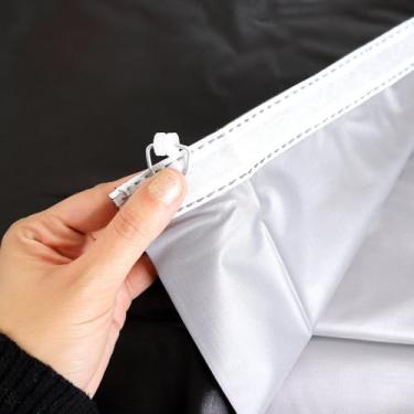 Imagem de Cortina Blackout Preto, 280cm x 280cm, 100% PVC, Bloqueio de Luz, para Varão até 2 Metros