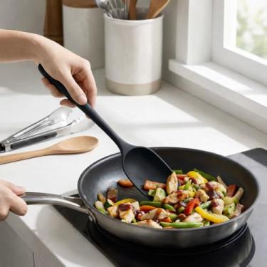 Imagem de Conjunto de 6 peças de silicone para assar, espátula de borracha de grau alimentício, alça forte de atualização, para panelas antiaderentes, cozinhar (preto)