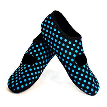Imagem de NuFoot Sapatos femininos Mary Janes, sapatilhas dobráveis e flexíveis, meias de chinelo, chinelos de viagem e sapatos de exercícios, sapatos de dança, meias de ioga, sapatos de casa, chinelos de interiores, bolinhas preto/azul, pequeno