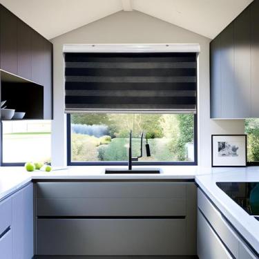 Imagem de Persiana Rolo Duplo Bandô Sunny Preta 140 (L) x 160 (A) Cortina Zebra 