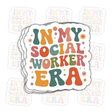 Imagem de Adesivo de vinil com citação engraçada de 3 peças em My Social Worker Era para terapeuta, gerente de caso, conselheiro, estudante de pós-graduação, estudante de RSW, equipe de serviço social