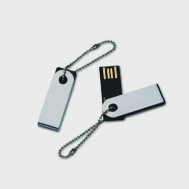 Imagem de Pen Drive 8 Gb Twist 100% Original Lacrado Prata C/cordinha