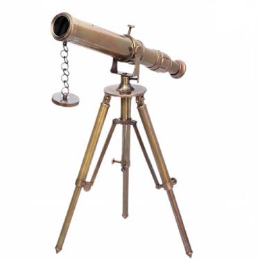 Imagem de Telescópio de mesa vintage de latão com tripé – instrumento marítimo funcional | Espião náutico antigo para decoração de escritório doméstico e presente de colecionador de navio