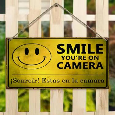 Imagem de Placa suspensa de 10 x 20 cm - Sorria você na câmera, decoração rústica de fazenda sorridente para cerca, varanda, jardim (casa vintage e design floral)