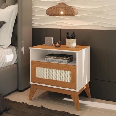 Imagem de Mesa de Cabeceira com Rattan 65x58cm City Off White/Cedro