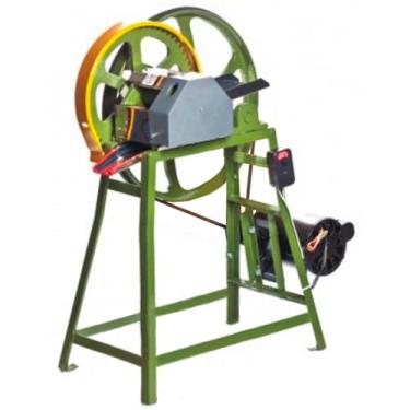 Imagem de Engenho de Cana Elétrico Botini B120AIM com Rolos em Aço Inox com Cavalete (220)