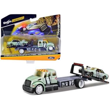 Imagem de Maisto International DuraStar Flatbed Truck #17 and 1988 Ford Mustang LX #17 Light Gree...